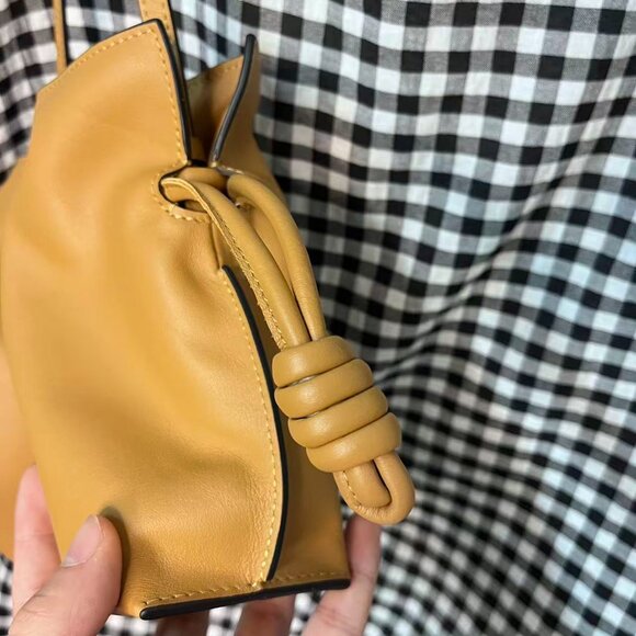 Loewe Flamenco Crossbody Bag - Picture 7 of 12